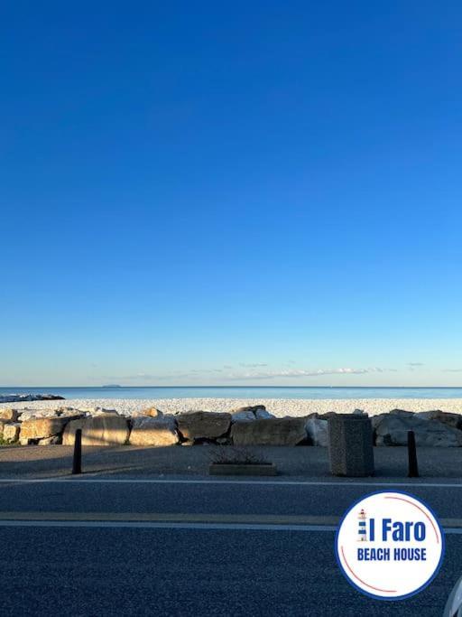 Il Faro Beach House Marina Di Pisa Exterior photo