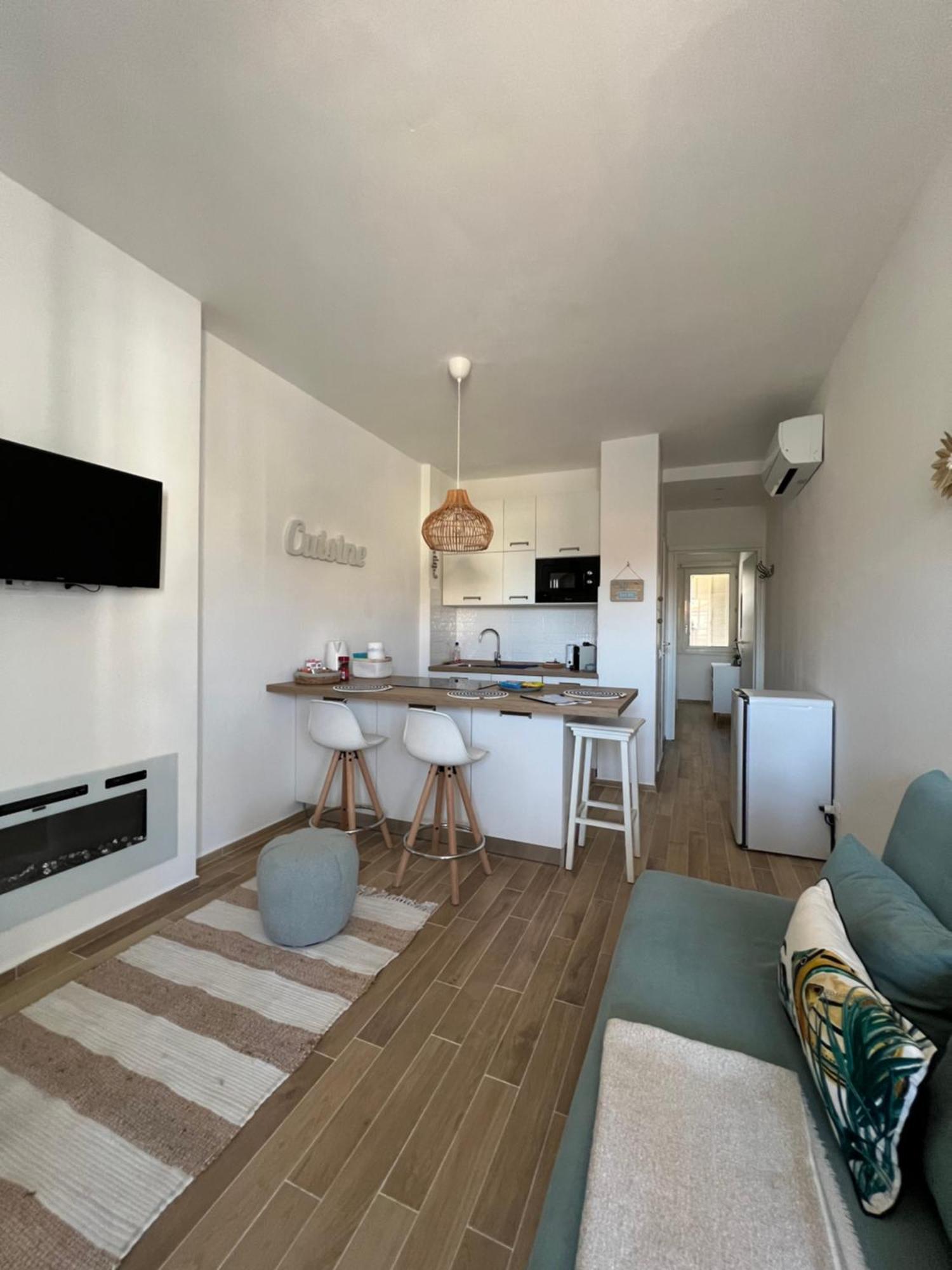 Il Faro Beach House Marina Di Pisa Exterior photo